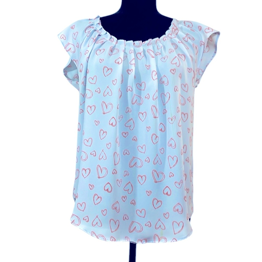 NWOT LC Lauren Conrad Love Lauren Pleated Heart Blouse Size S